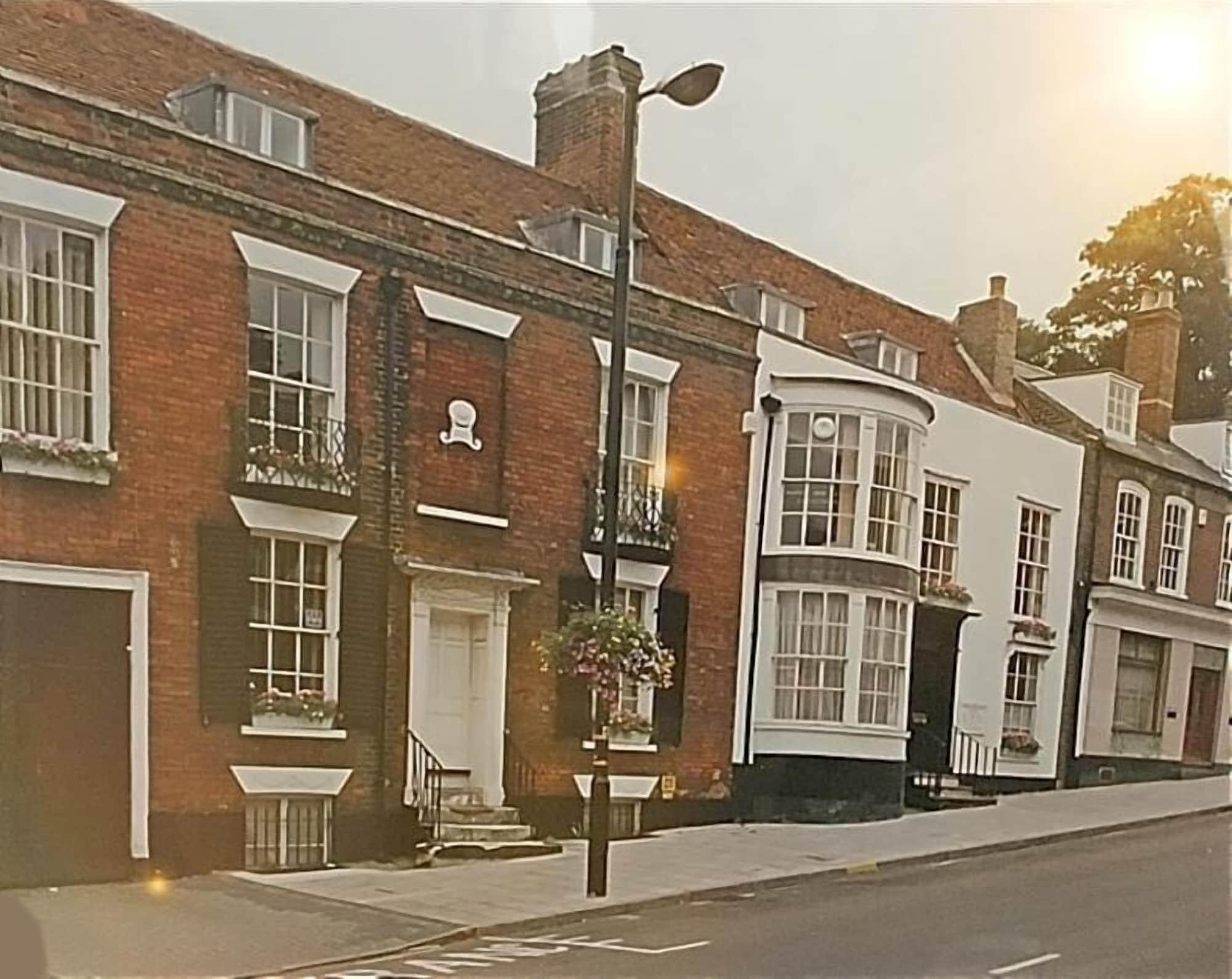 Colchester Boutique Hotel Esterno foto