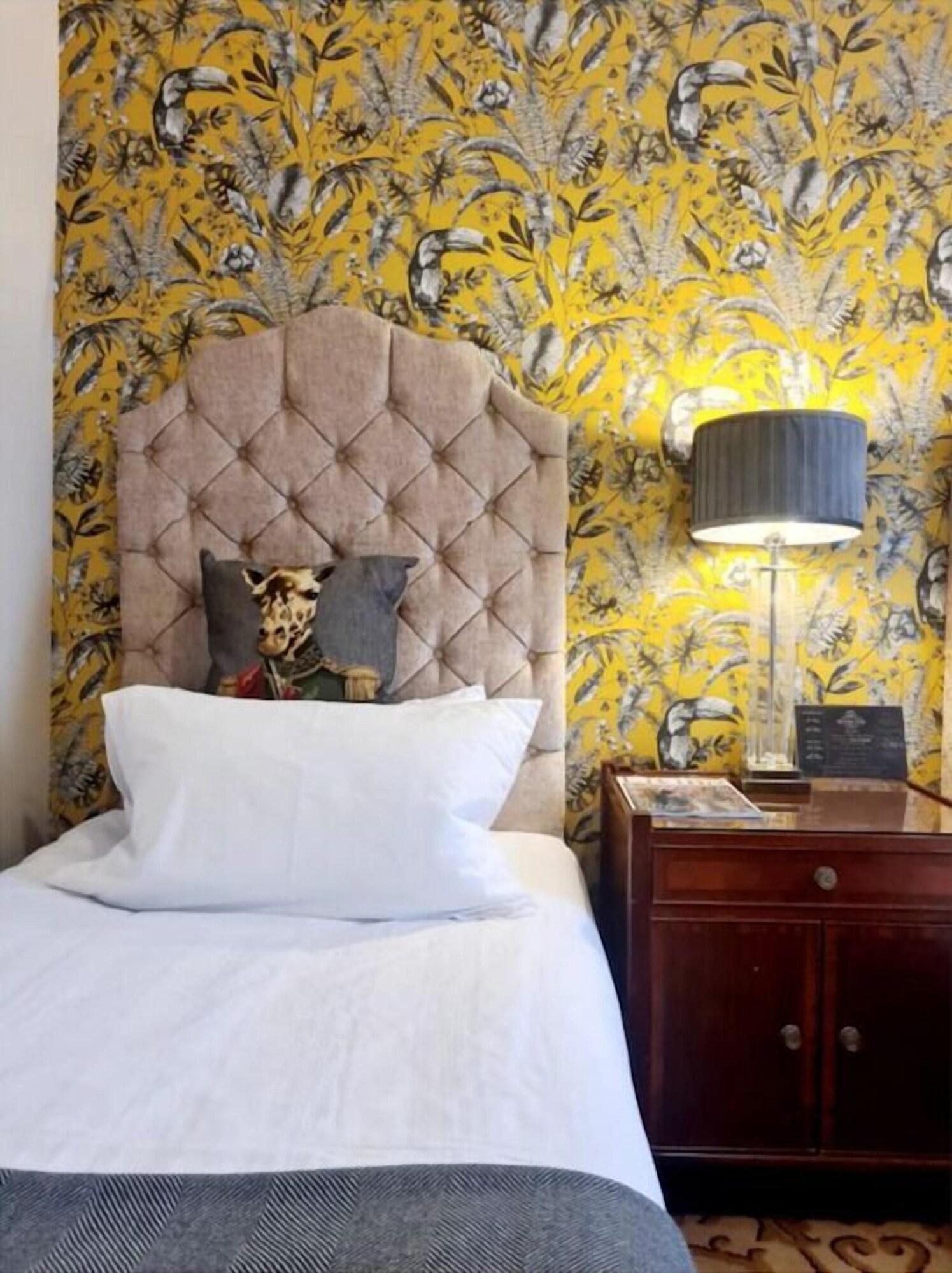 Colchester Boutique Hotel Esterno foto