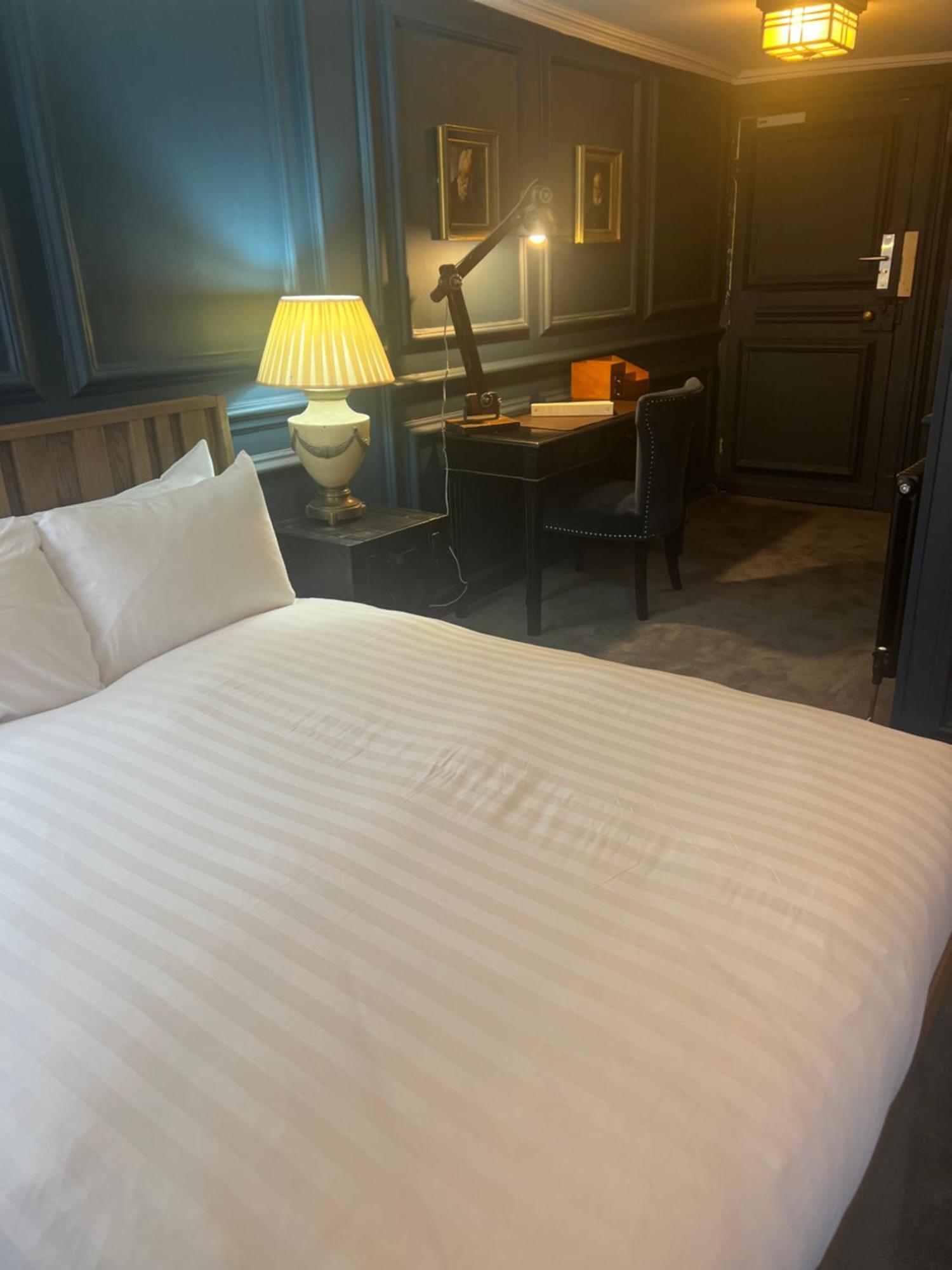 Colchester Boutique Hotel Esterno foto